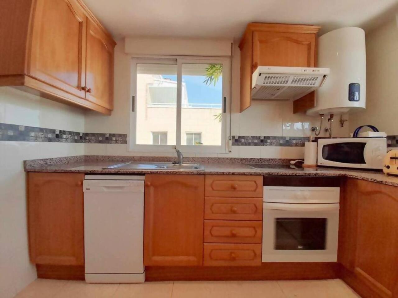 Apartamento Ayf Amaneceres Frente Al Mar Oropesa del Mar Exterior foto