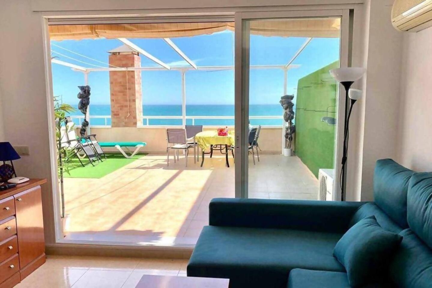 Apartamento Ayf Amaneceres Frente Al Mar Oropesa del Mar Exterior foto